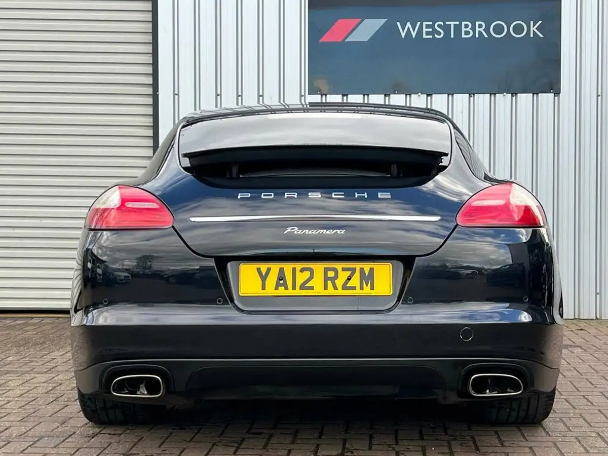 2012-porsche-panamera-30td-diesel-big-3