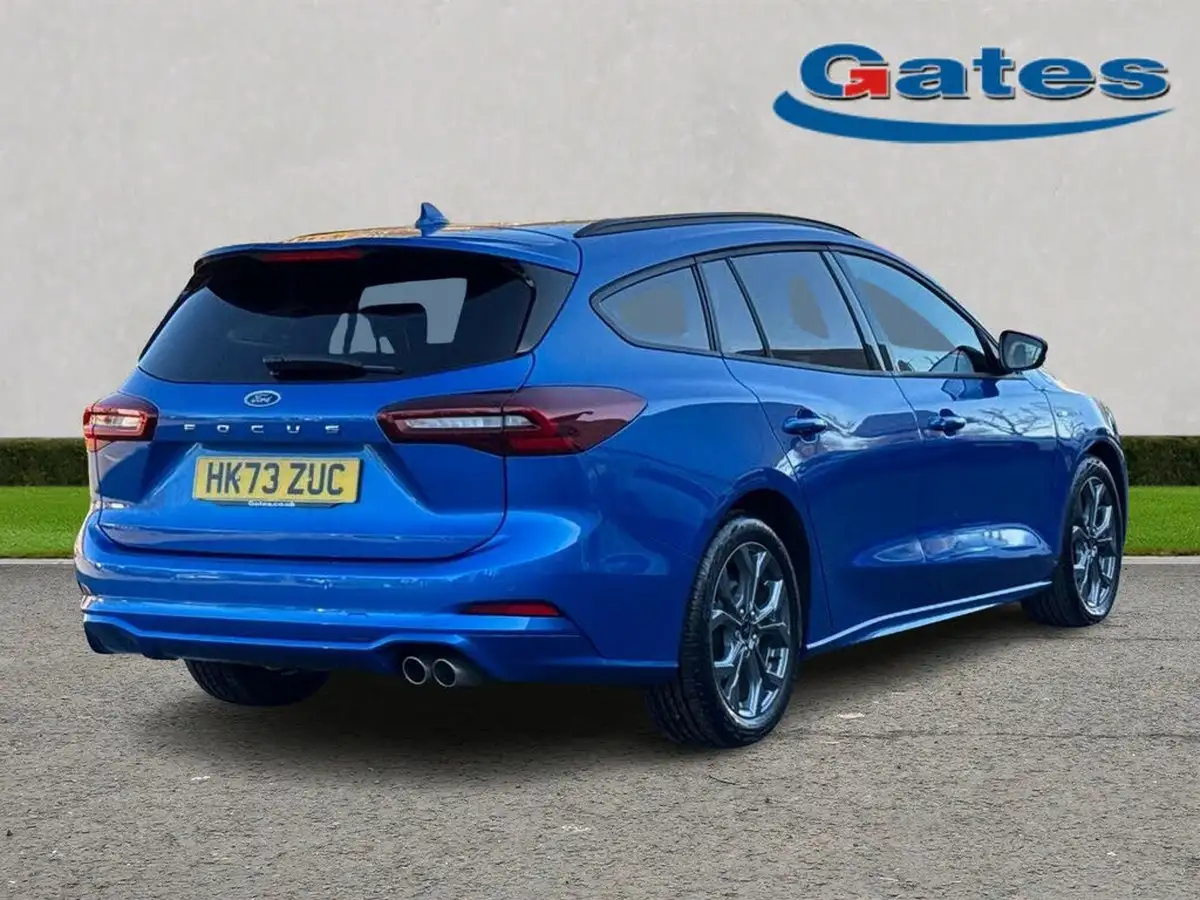 2023-ford-focus-big-6