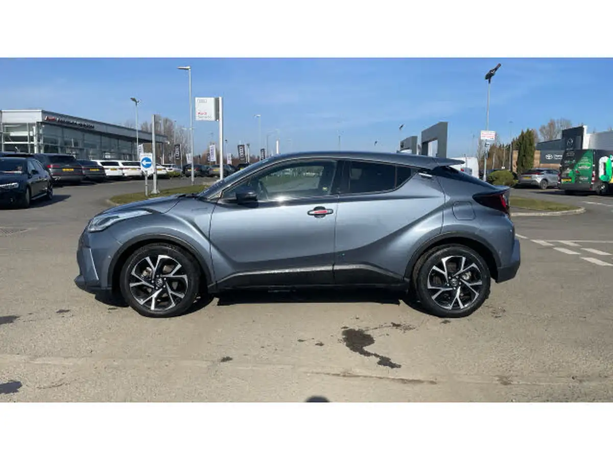 2020-toyota-c-hr-18-vvt-i-design-big-16