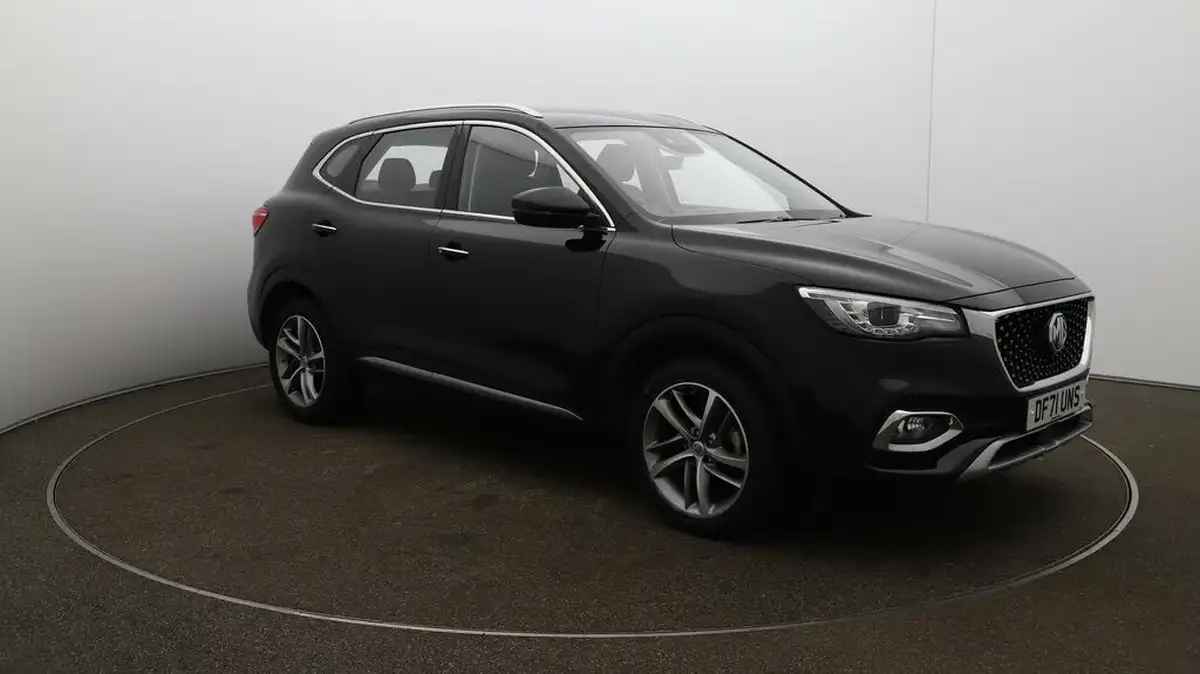 2022-mg-hs-15t-gdi-excite-162ps-big-40