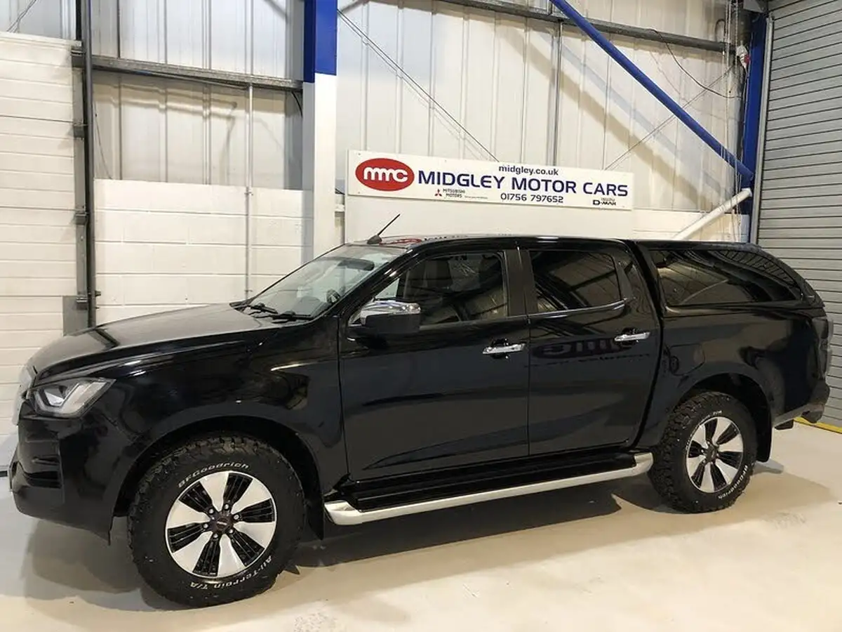 2021-isuzu-d-max-19td-dl40-auto-big-3