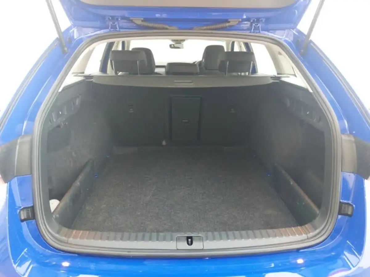 2022-skoda-octavia-10-tsi-e-tec-se-technology-estate-big-7