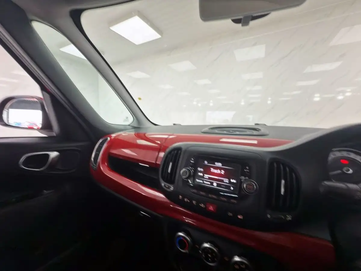 2014-fiat-500l-14-pop-star-95bhp-big-10