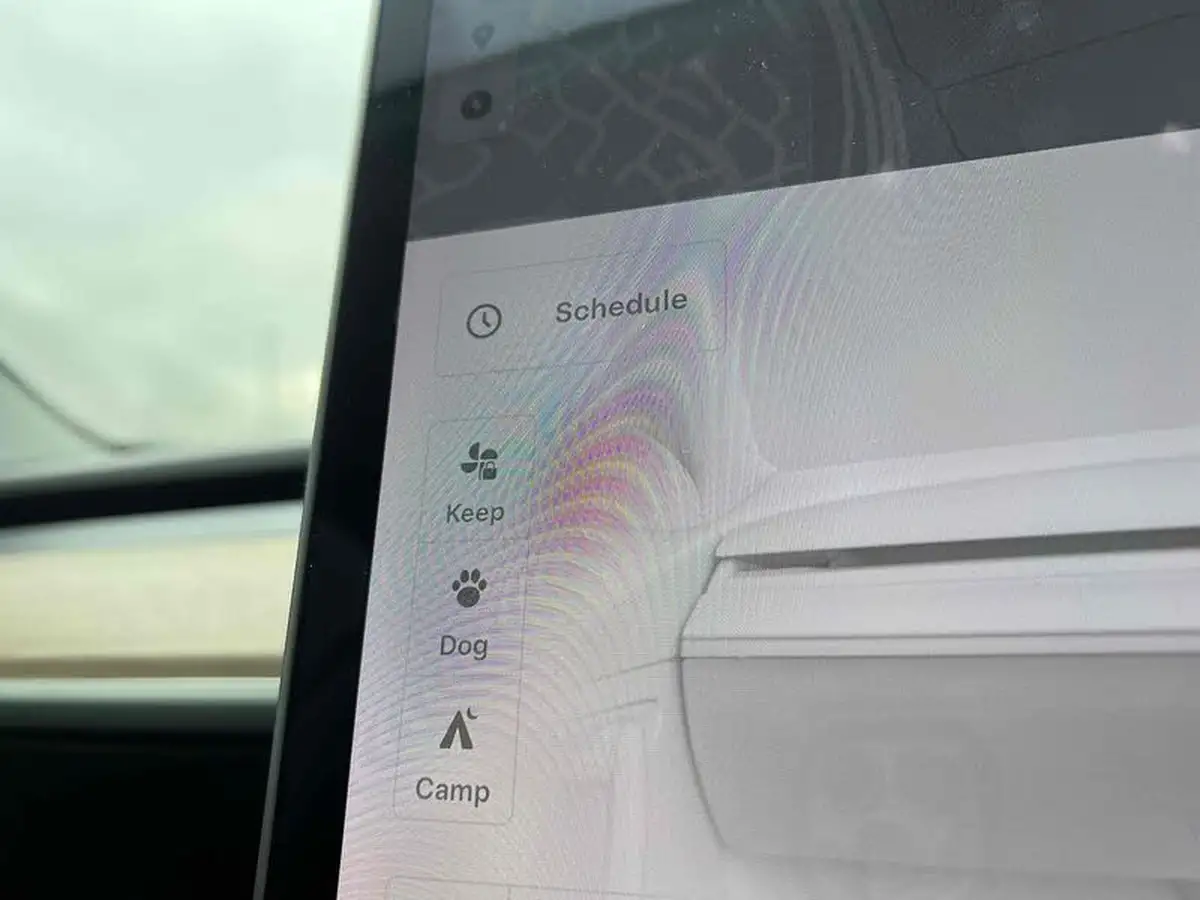 2020-tesla-model-3-e-long-range-big-47