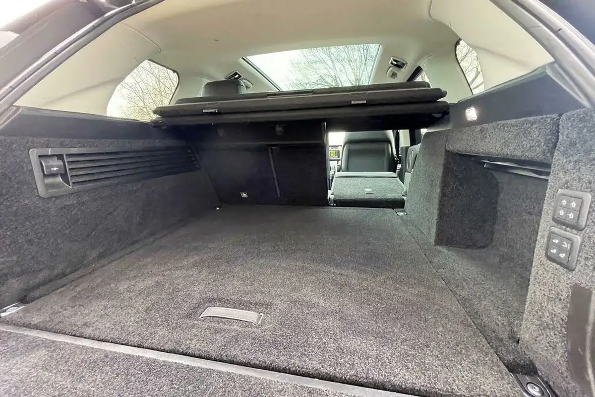 2021-land-rover-range-rover-30-d300-vogue-se-big-45