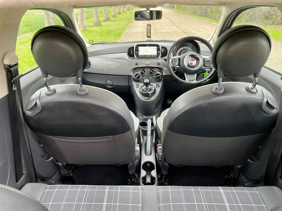 2017-fiat-500-12-lounge-big-20