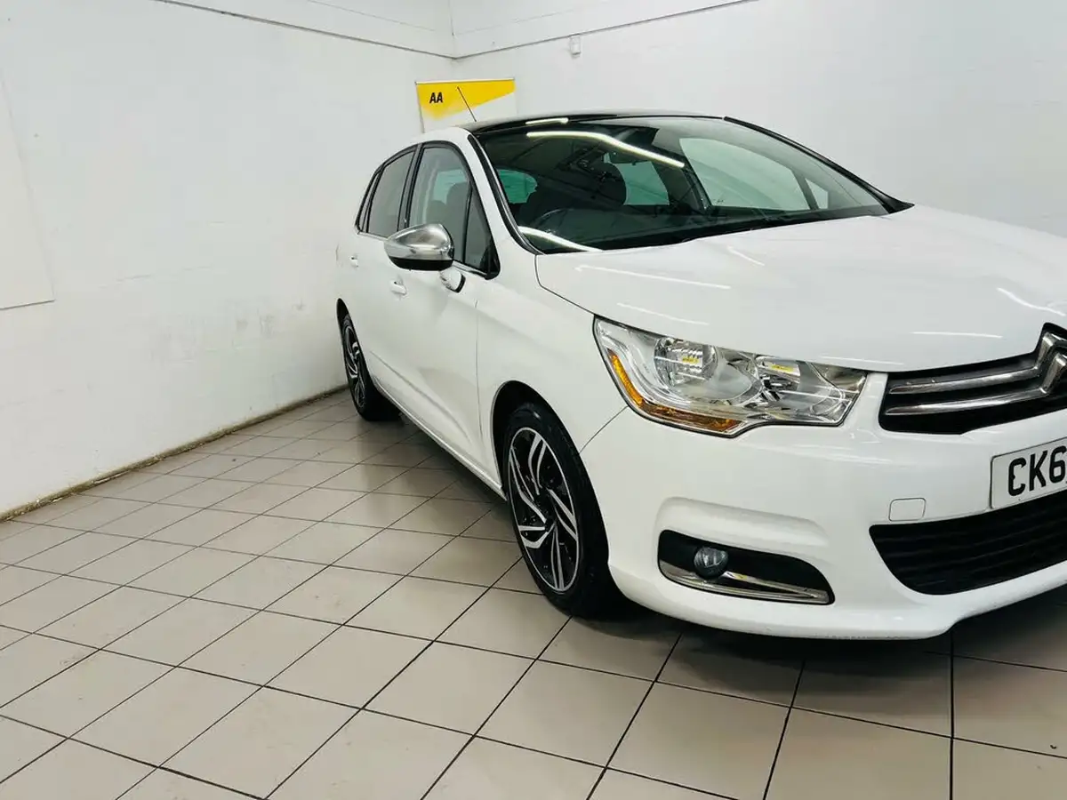 2013-citroen-c4-16e-hdi-selection-big-1