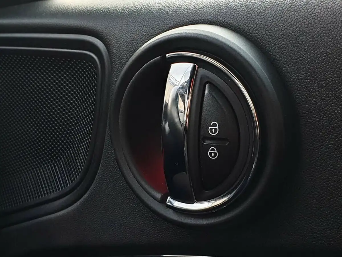 2021-mini-countryman-20-cooper-s-sport-big-35