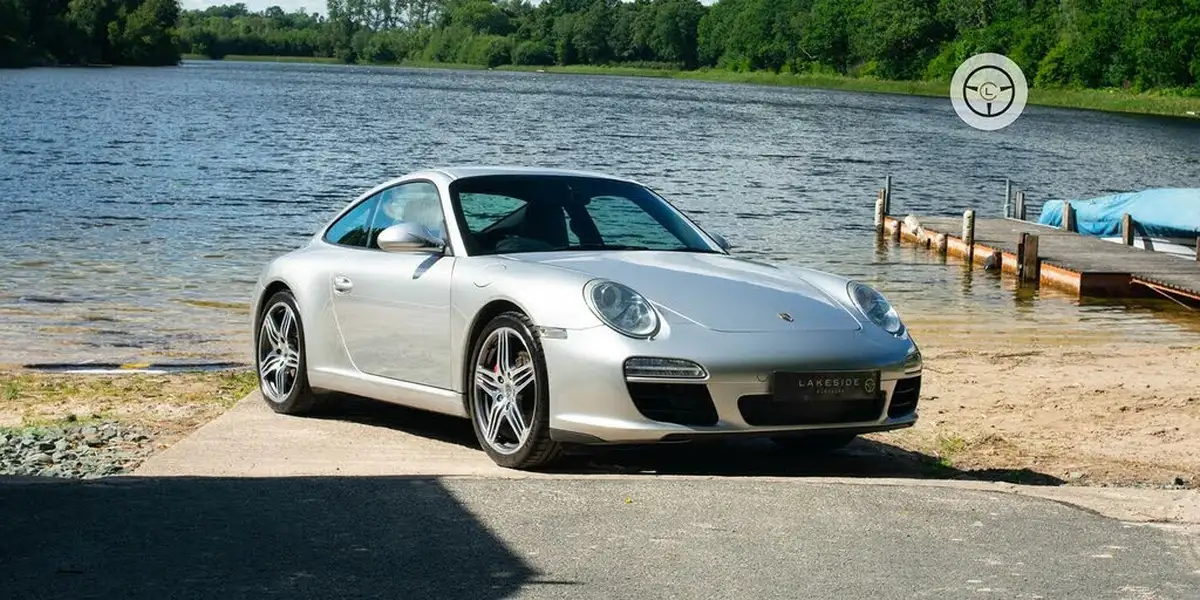 2009-porsche-911-38-carrera-s-coupe-3800cc-pdk-big-0