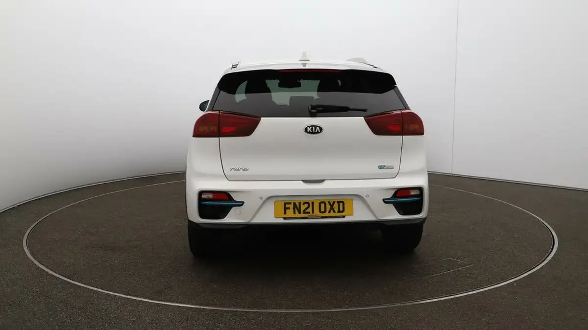 2021-kia-e-niro-ev-2-134bhp-39-big-51