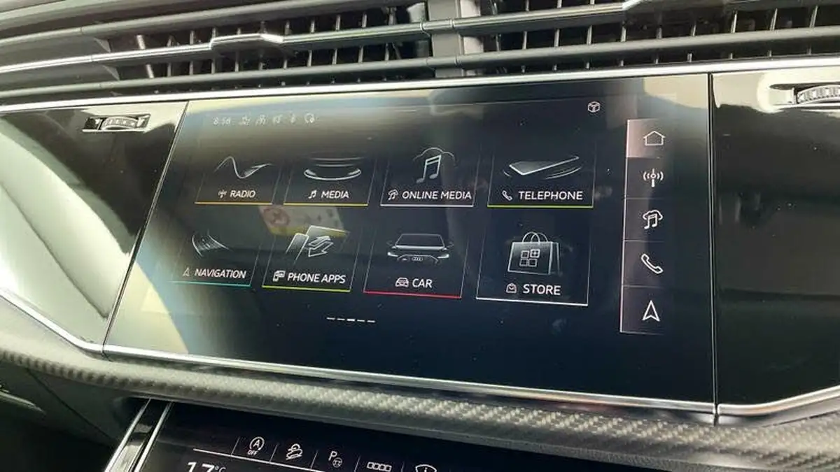 2024-audi-rs-q8-40-tfsi-launch-edition-big-17