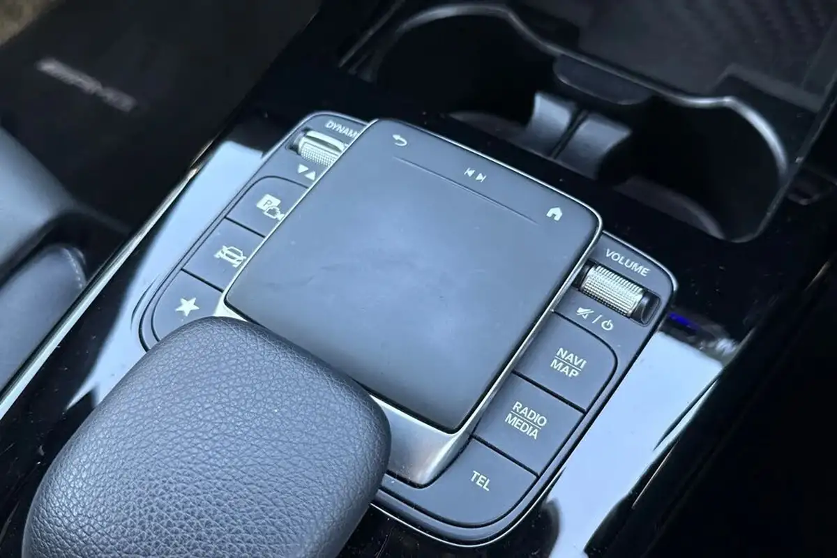 2021-mercedes-benz-cla-13-cla-200-amg-line-premium-plus-shooting-brake-5d-big-42