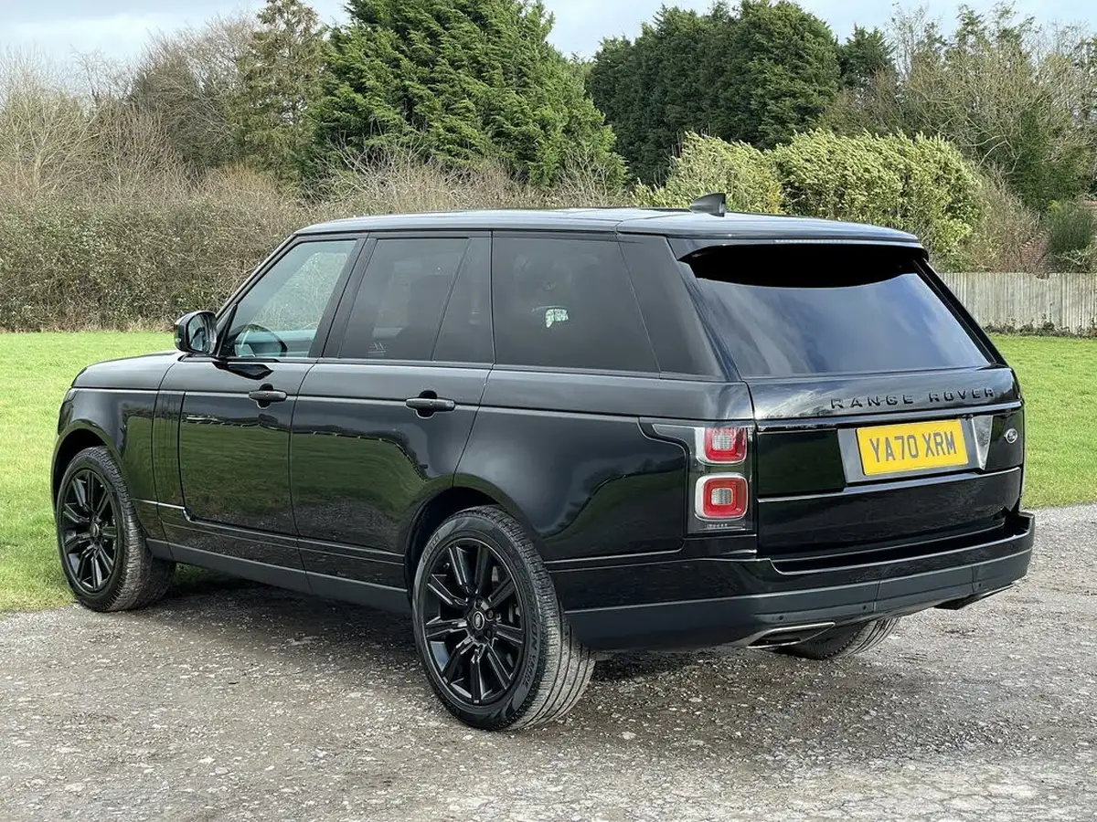 2021-land-rover-range-rover-20-p400e-westminster-big-18