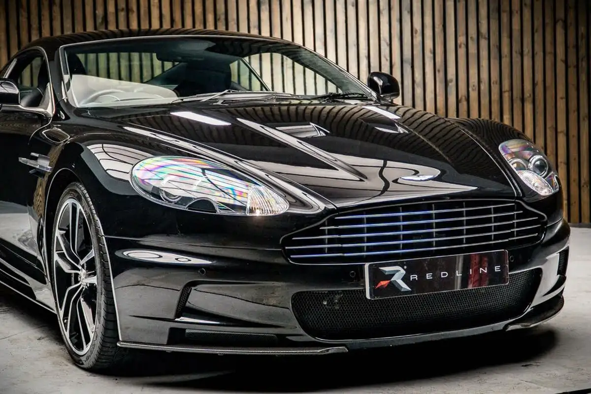 2011-aston-martin-dbs-60-big-10