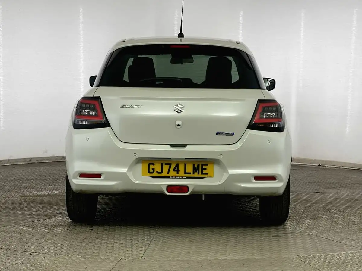 2024-suzuki-swift-12-motion-big-5