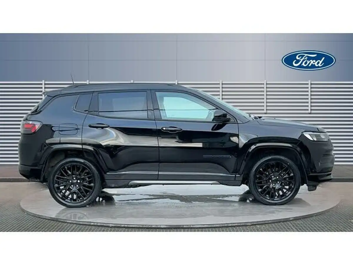 2022-jeep-compass-13-gse-s-big-4