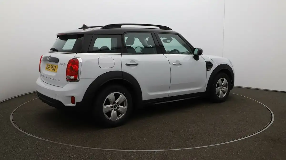 2020-mini-countryman-15-cooper-classic-auto-big-44