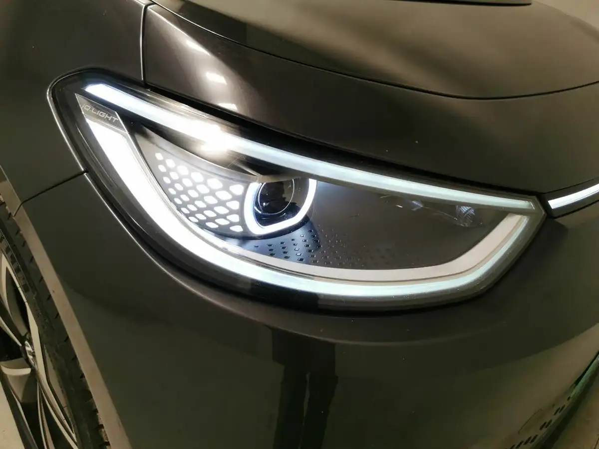 2021-volkswagen-id3-e-tour-big-23