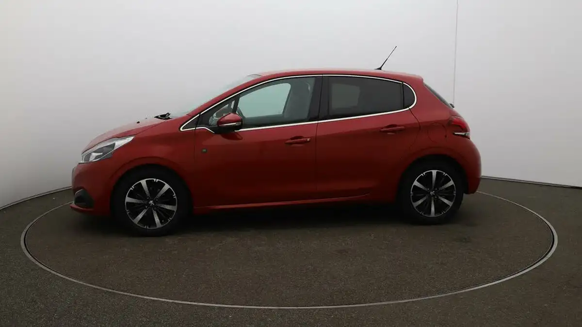 2019-peugeot-208-15-bluehdi-tech-edition-big-63