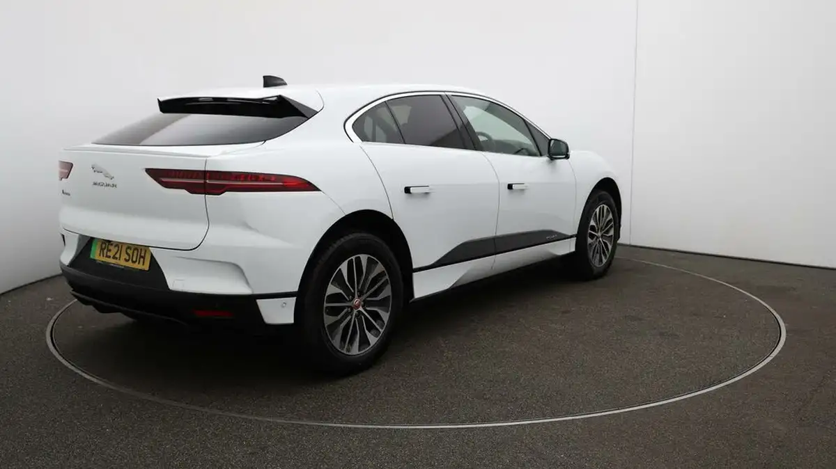 2021-jaguar-i-pace-ev400-s-big-46
