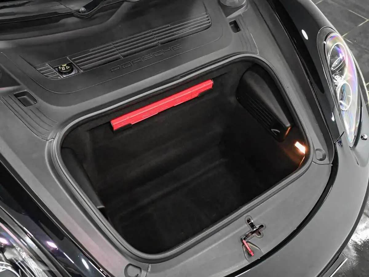 2016-porsche-boxster-27-black-edition-pdk-big-24