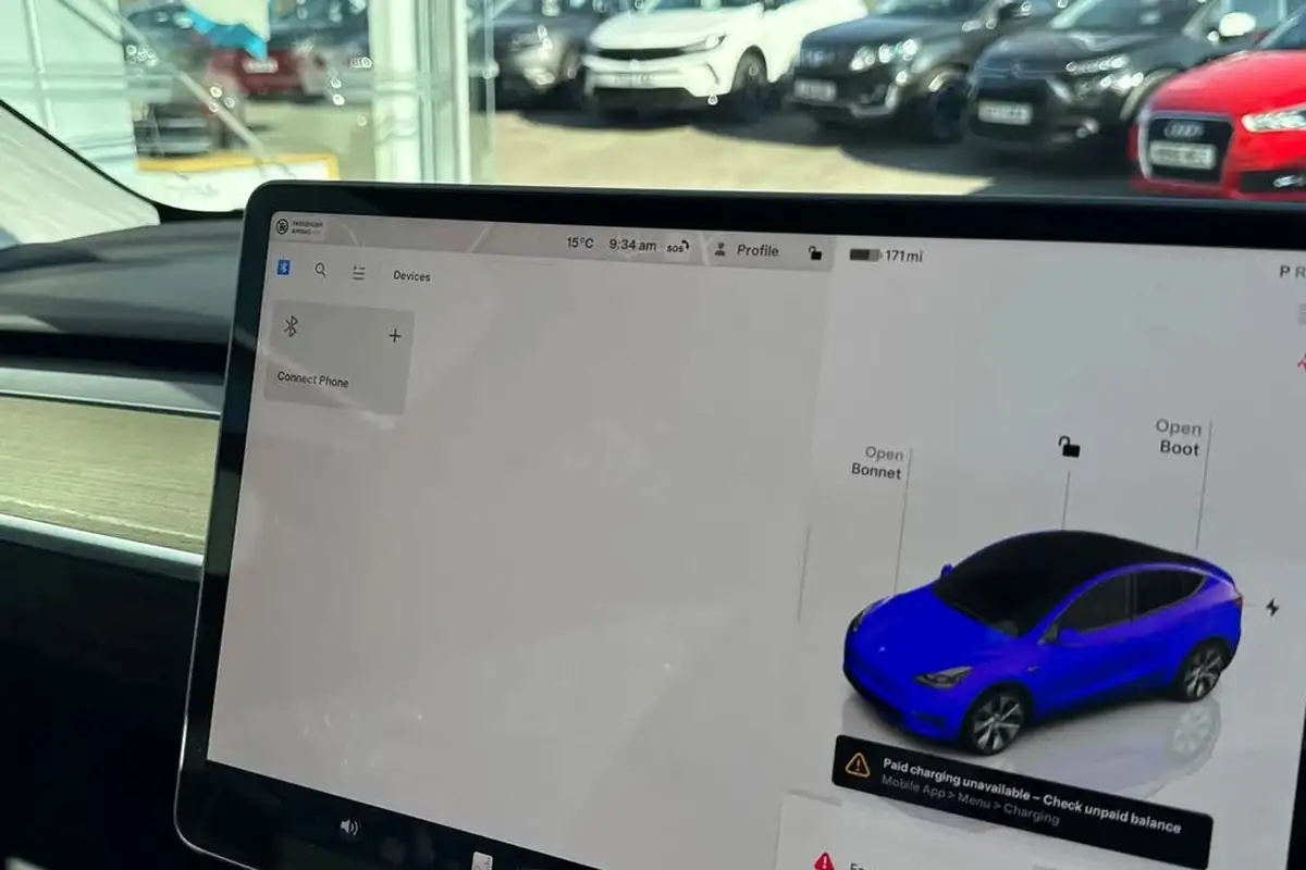 2023-tesla-model-y-e-rwd-big-36