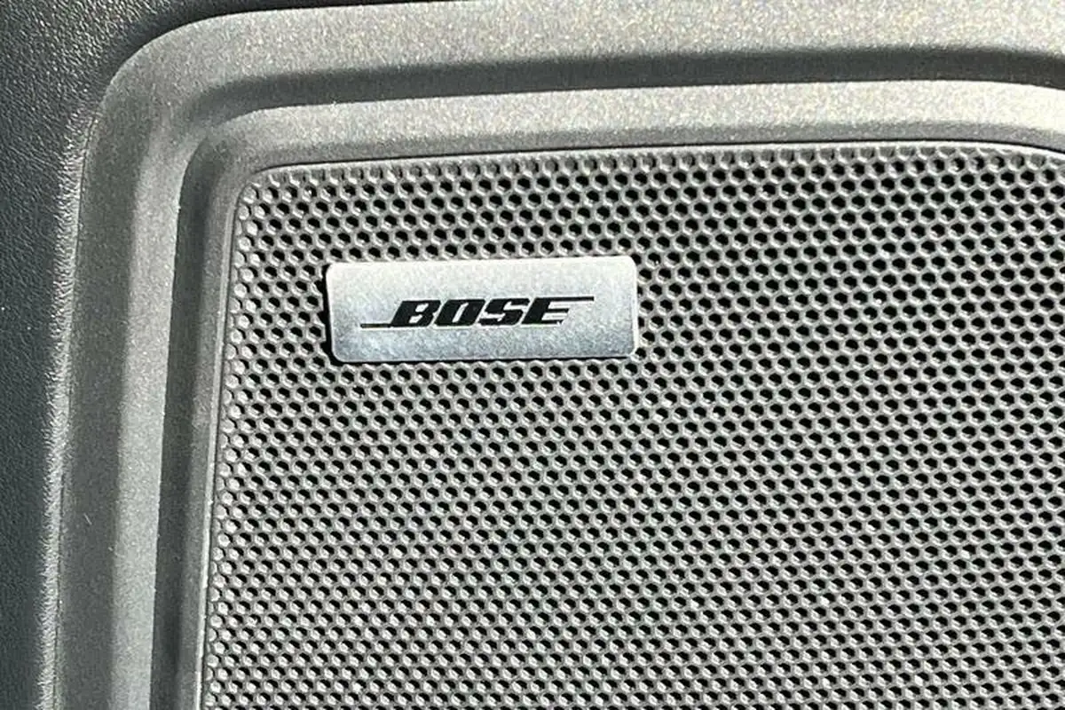 2019-porsche-macan-30-v6-s-big-35