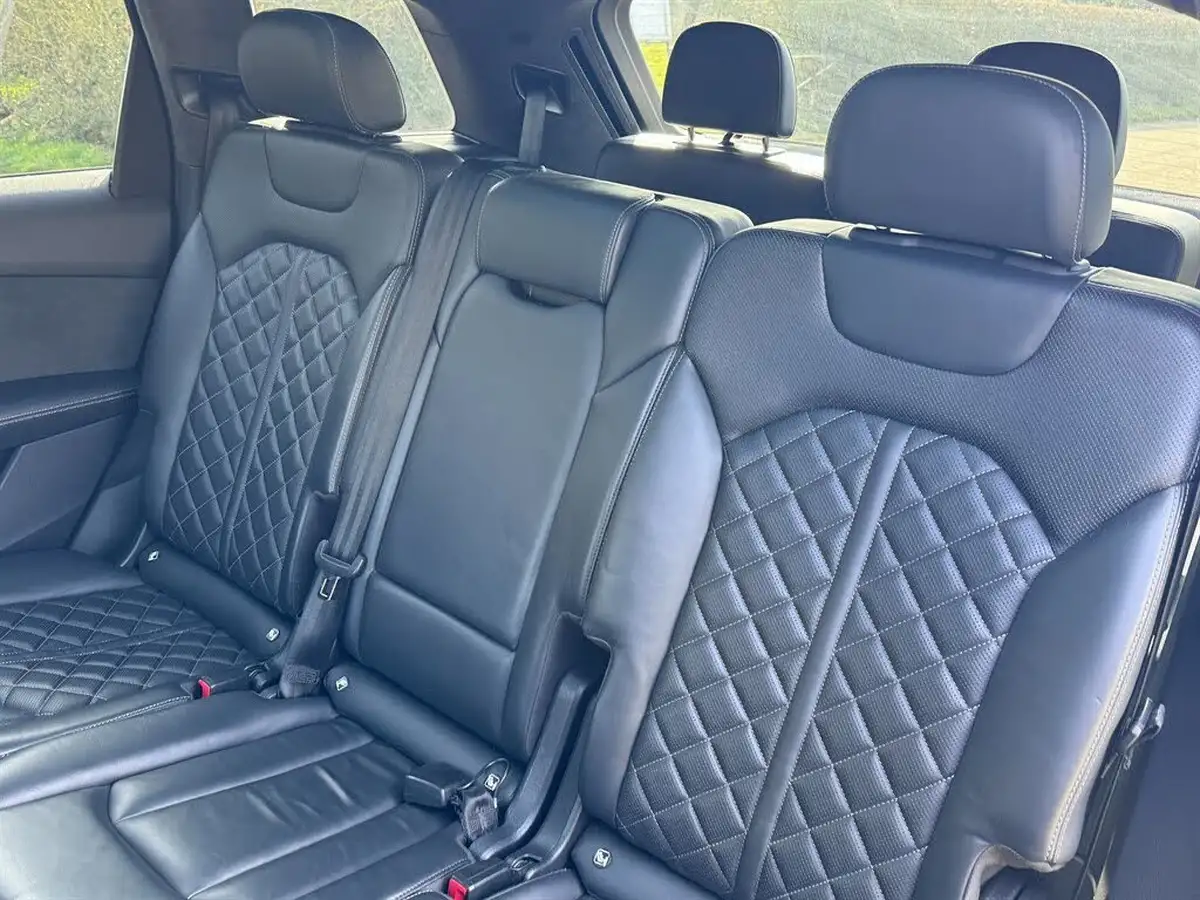 2019-audi-sq7-40tdi-vorsprung-big-24