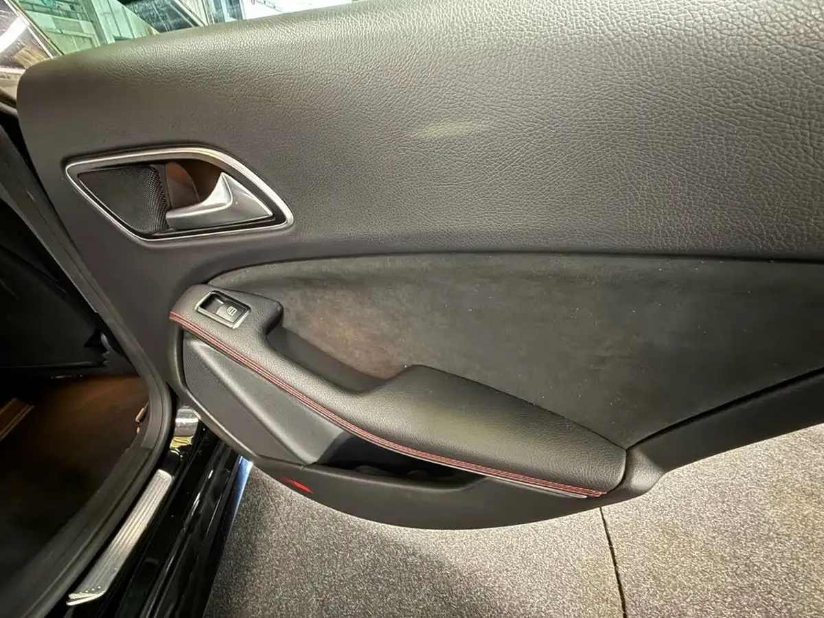 2018-mercedes-benz-cla-16-cla-180-amg-line-edition-shooting-brake-5d-7g-dct-big-41