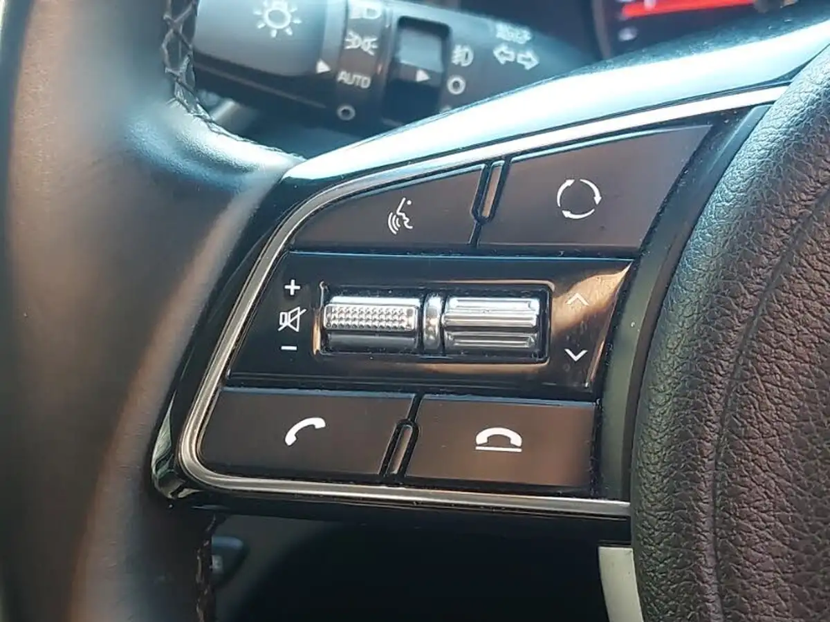 2022-kia-sportage-16-gdi-2-big-17