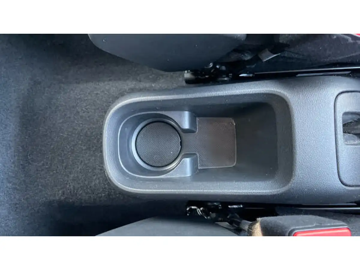 2024-citroen-c3-12-puretech-max-110ps-eat6-big-27