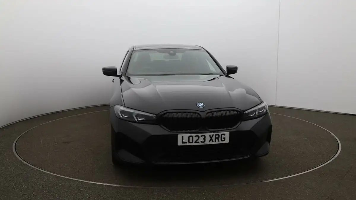 2023-bmw-3-series-20-330e-m-sport-saloon-4d-big-40