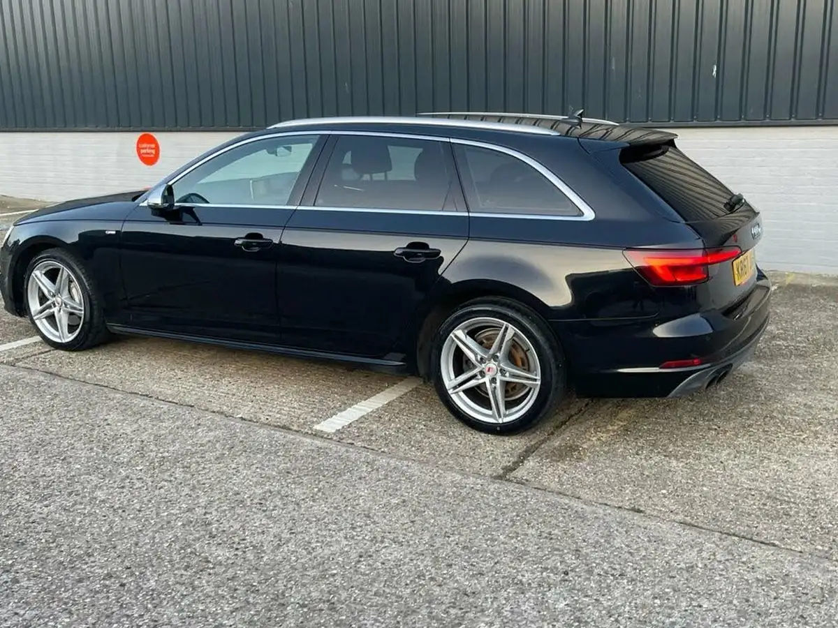 2017-audi-a4-avant-20-tdi-s-line-190ps-big-19