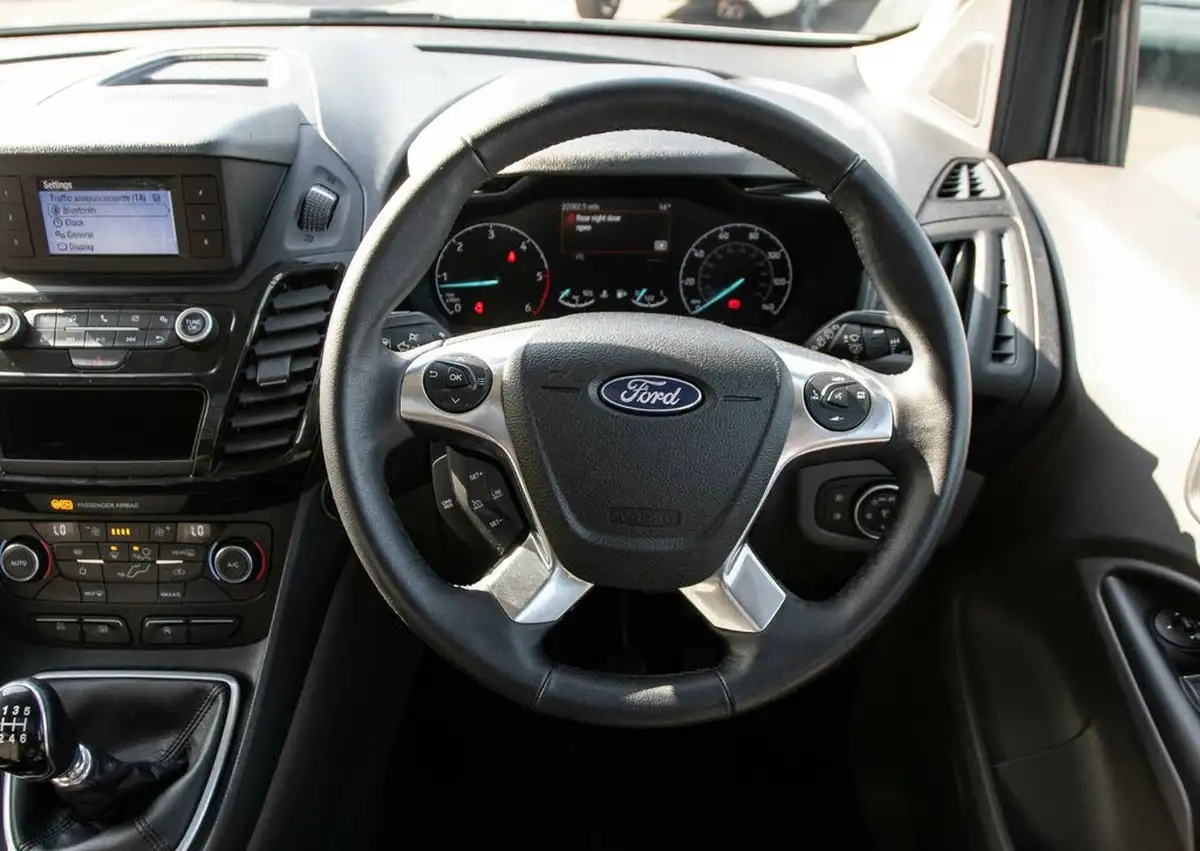 2020-ford-grand-tourneo-connect-15-titanium-big-20