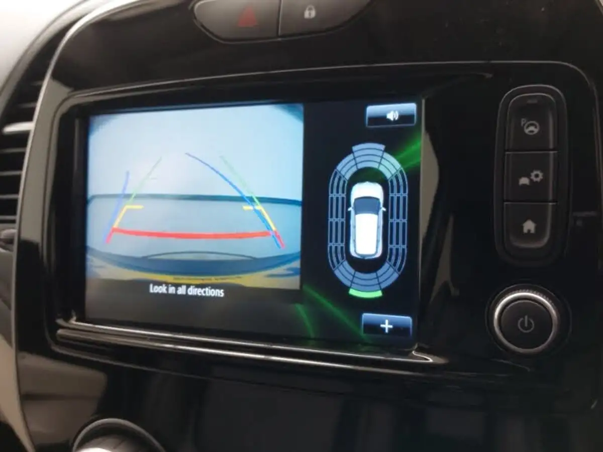 2019-renault-captur-09-tce-gt-line-big-15