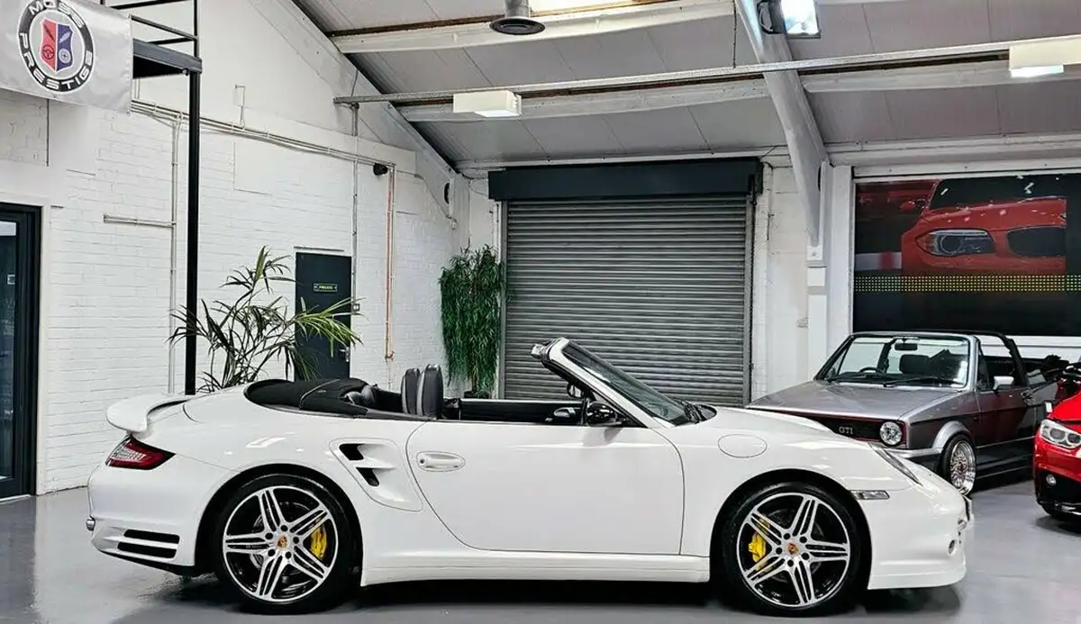 2008-porsche-911-36-turbo-480bhp-cabriolet-auto-big-6
