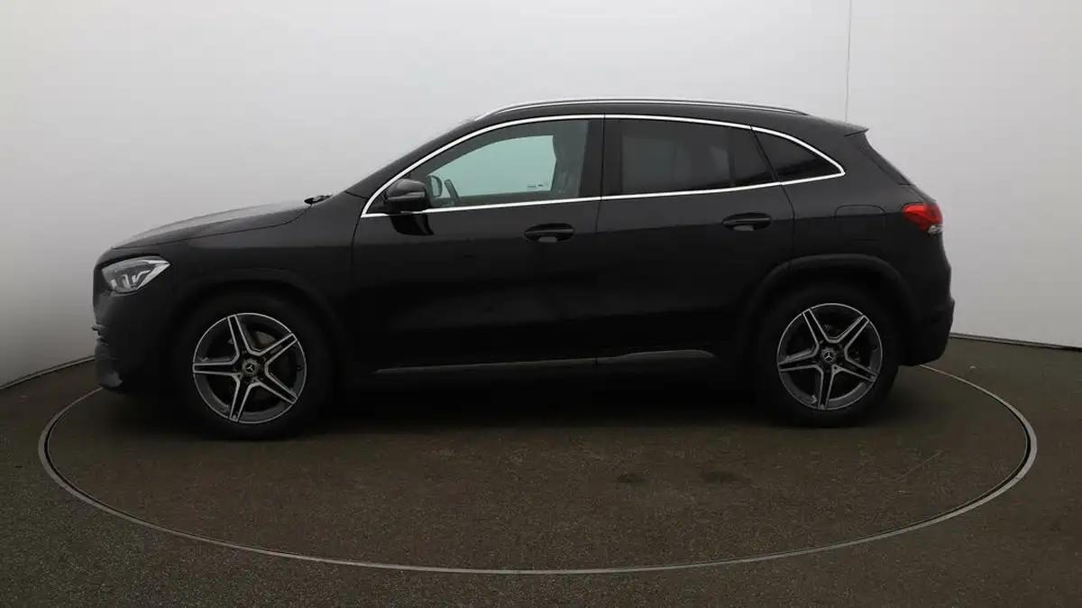 2021-mercedes-benz-gla-class-13-gla-180-amg-line-executive-1332cc-big-58