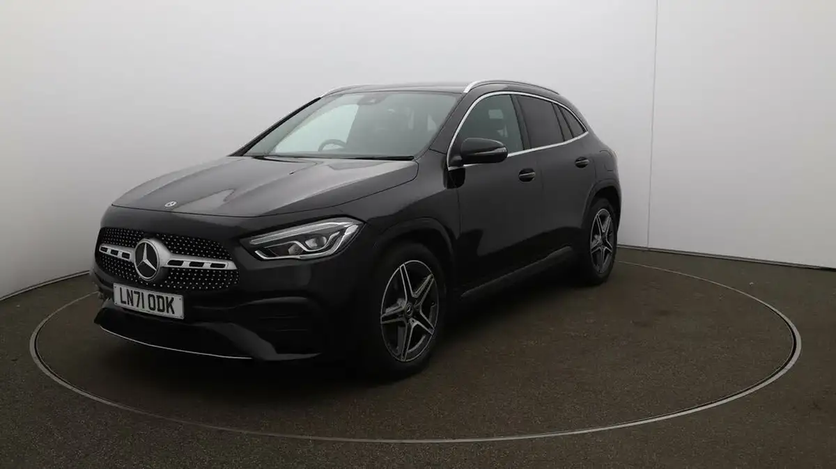 2021-mercedes-benz-gla-class-13-gla-180-amg-line-executive-1332cc-big-30