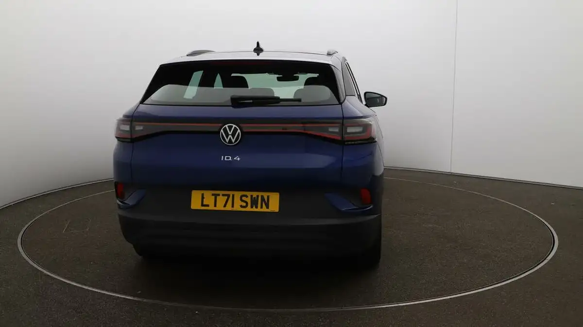 2021-volkswagen-id4-e-city-148ps-big-6