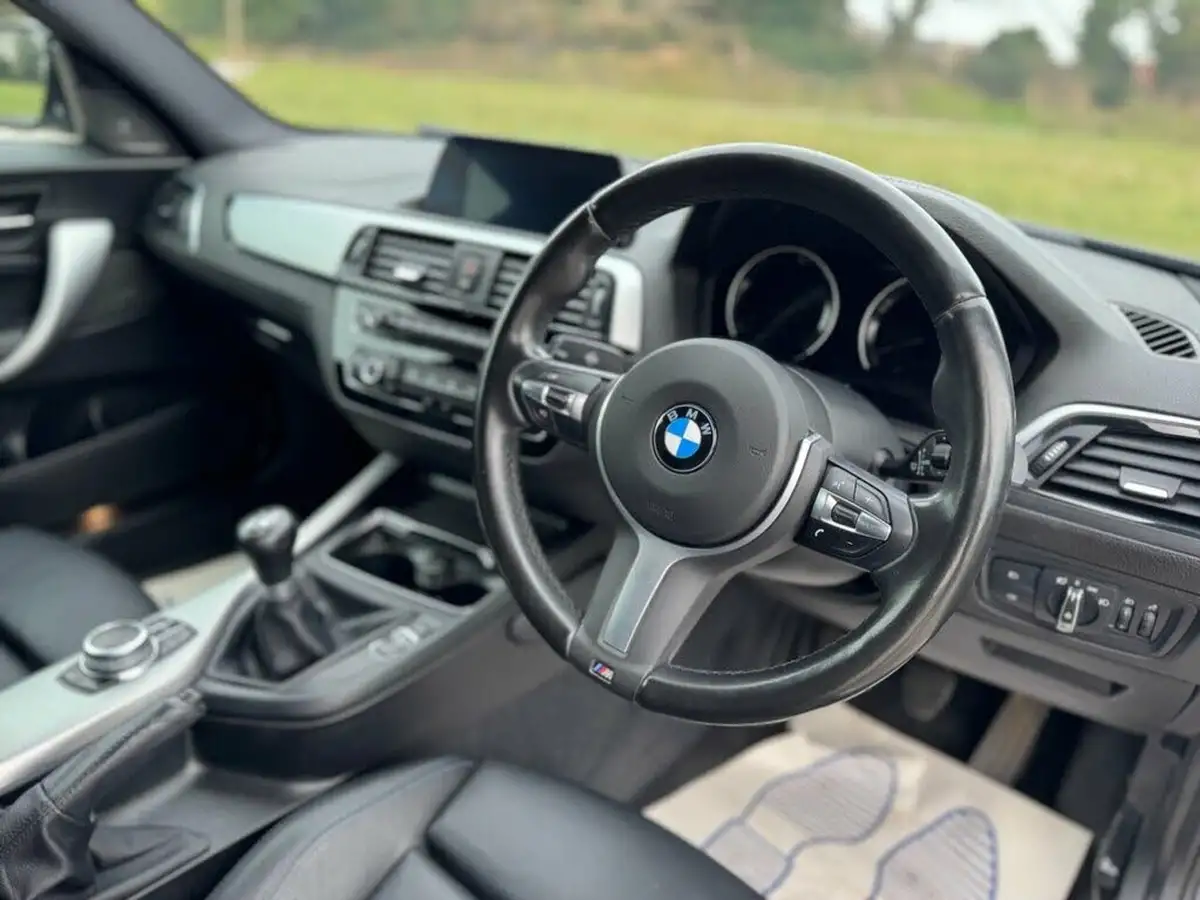 2019-bmw-1-series-15-118i-m-sport-shadow-edition-ss-3d-big-8