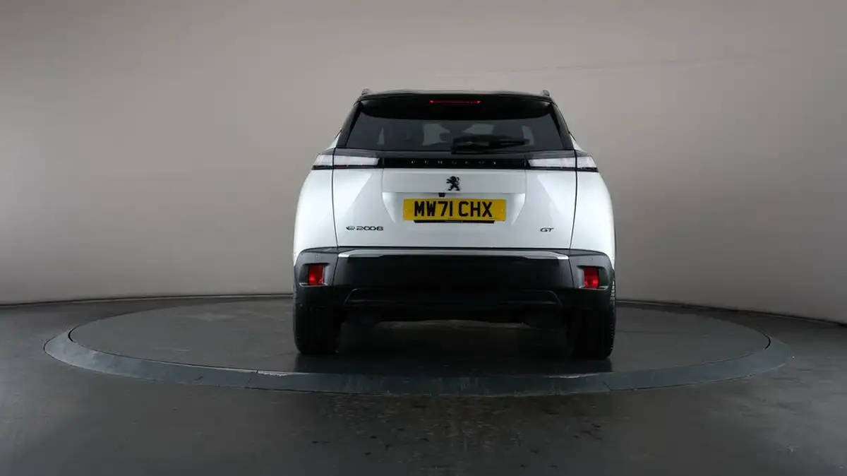 2021-peugeot-2008-suv-e-gt-premium-50kwh-big-25