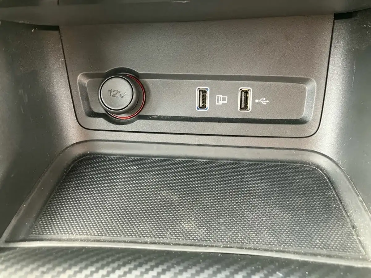 2023-mg-zs-suv-10t-gdi-excite-big-38