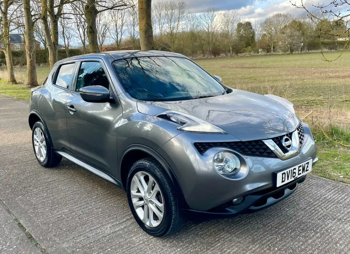 2016-nissan-juke-12-acenta-big-8