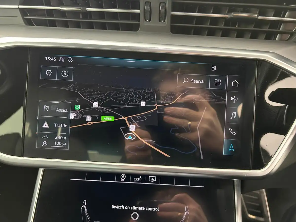 2020-audi-a6-saloon-20-40-tdi-s-line-big-18
