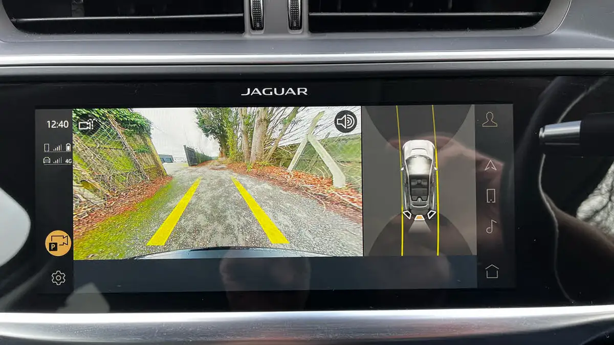 2021-jaguar-i-pace-ev400-hse-big-20