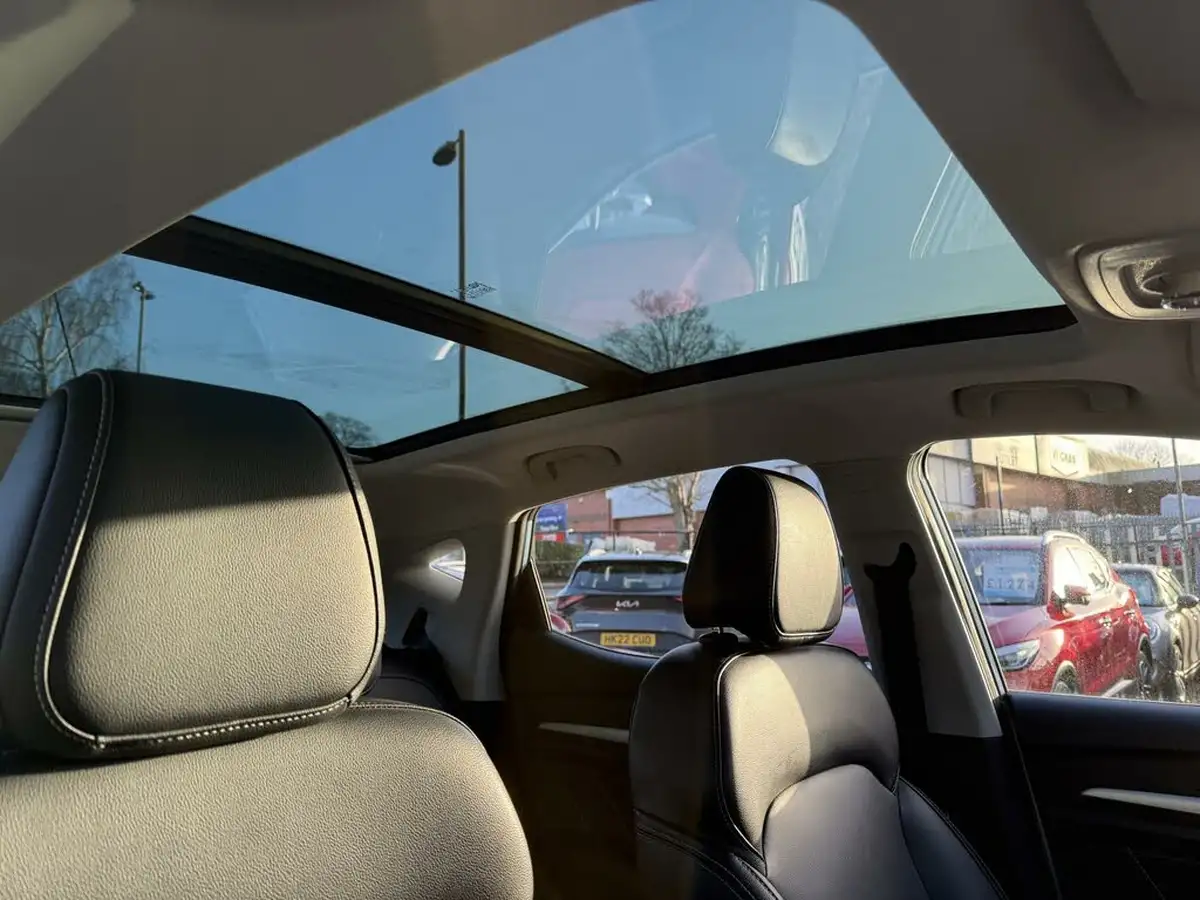 2020-mg-zs-suv-e-exclusive-ev-big-20