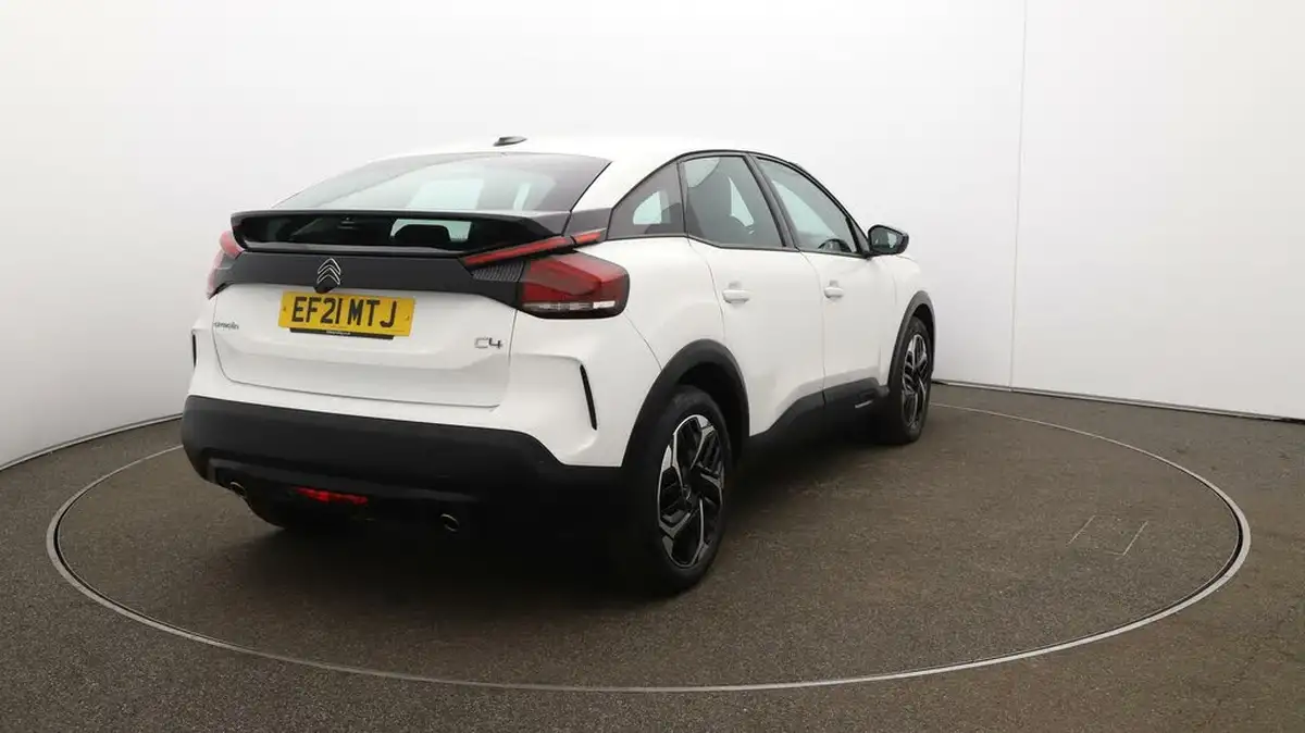 2021-citroen-c4-12-puretech-sense-plus-eat8-big-48