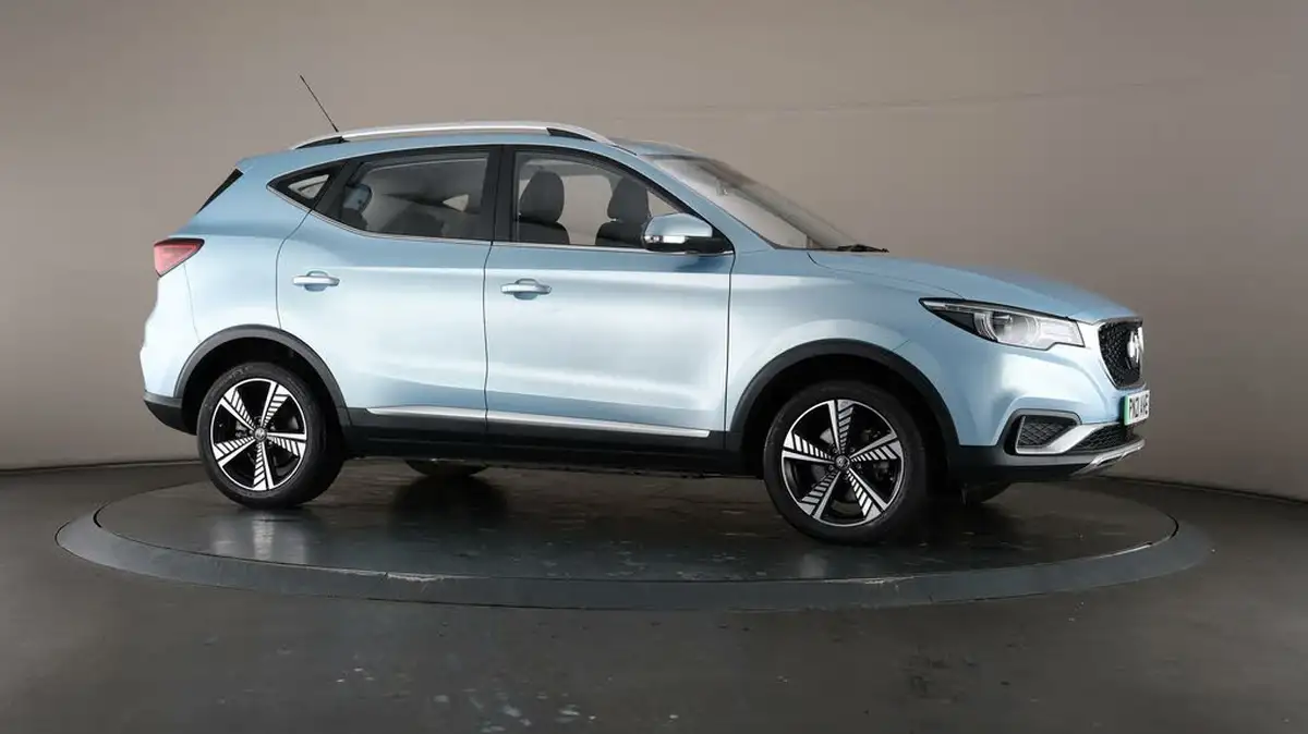 2021-mg-zs-suv-e-exclusive-ev-big-54