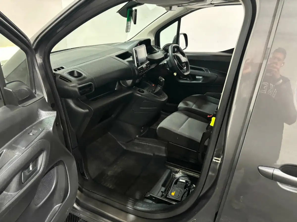 2021-peugeot-partner-15-bluehdi-1000-asphalt-100ps-eu6dt-big-14