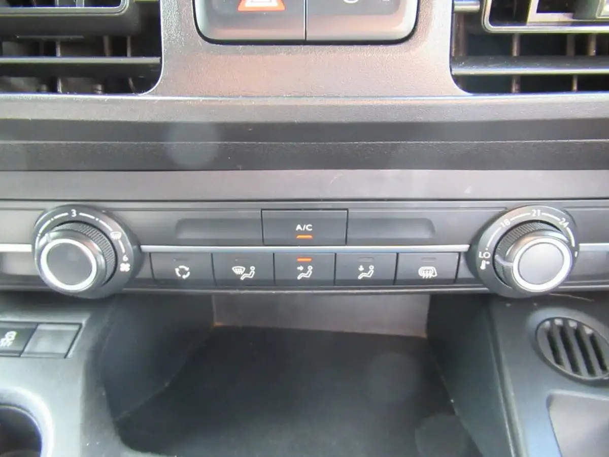 2019-citroen-berlingo-16bluehdi-650-enterprise-big-14